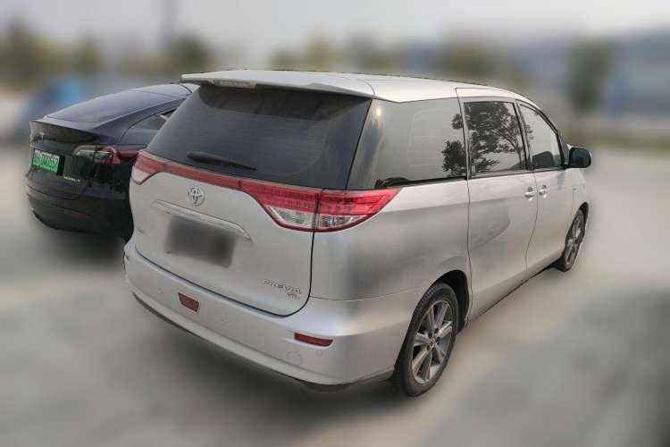 Used Toyota Previa 2012 2.4L 7-Seater Luxury Edition
