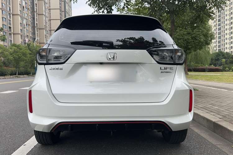 Used Honda LIFE 2021 1.5L CVT SPO-SS Dynamic Edition