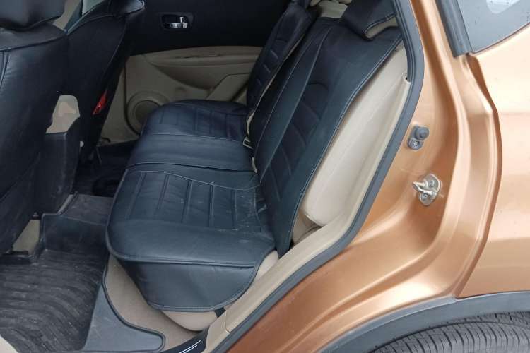 Used Nissan Qashqai 2015 2.0 XL Cool Fire MT 2WD