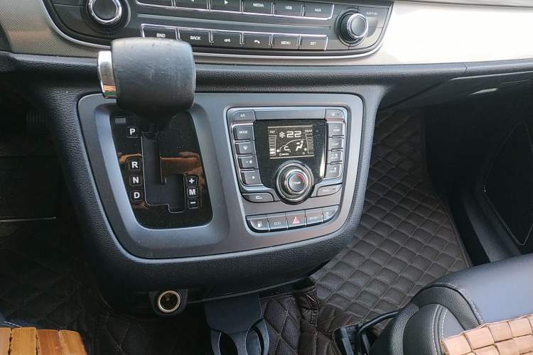 Used SAIC MAXUS G10 2018 PLUS 2.0T Automatic Elite Edition