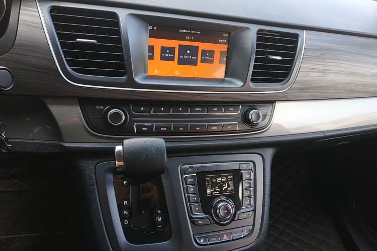 Used SAIC MAXUS G10 2018 PLUS 2.0T Automatic Elite Edition