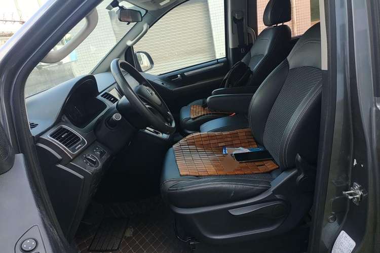 Used SAIC MAXUS G10 2018 PLUS 2.0T Automatic Elite Edition