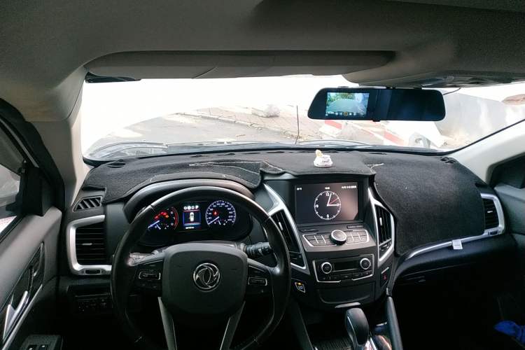 Used Dongfeng Aeolus AX7 2016 2.0L Automatic Zhiyi Trim
