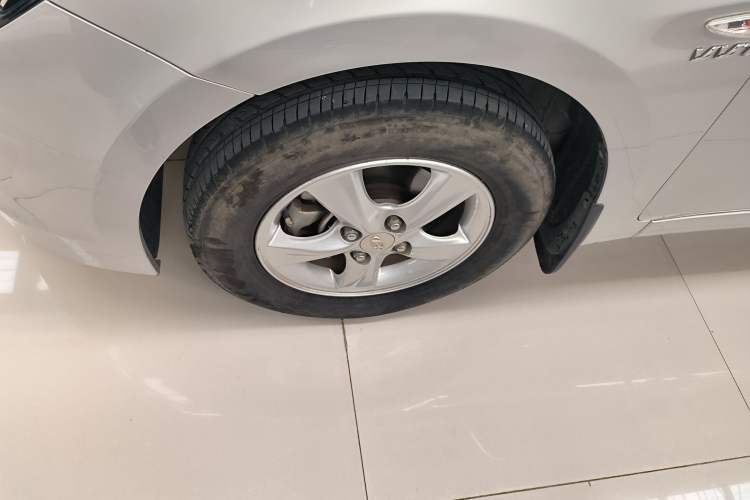 Used Hyundai Verna (older generation) 2014 1.4L Manual Smart GLS Trim