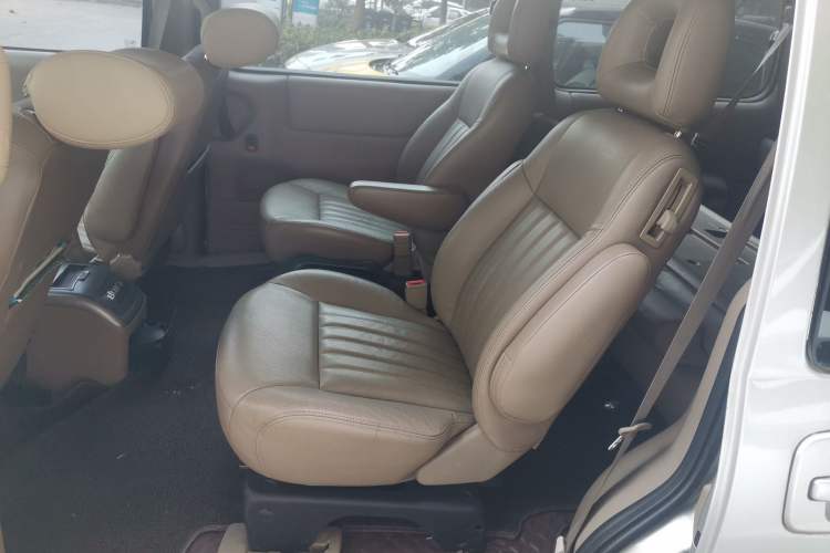 Used Buick GL8 2007 2.5L GT Elite Edition
