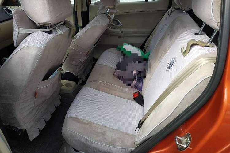 Used Skoda Fabia 2011 1.4L Manual Crystal Edition
