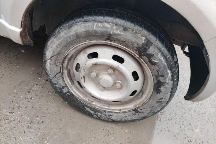 Used BAIC Weiwang 306 2016 1.2L Basic Version 7 Seats A12 China V Emission Standard