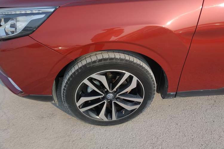 Used Venucia T90 2018 2.0L CVT Smart Connect Luxury Edition China V Standard