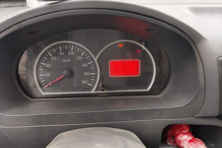 Used BAIC Weiwang 306 2016 1.2L Basic Version 7 Seats A12 China V Emission Standard