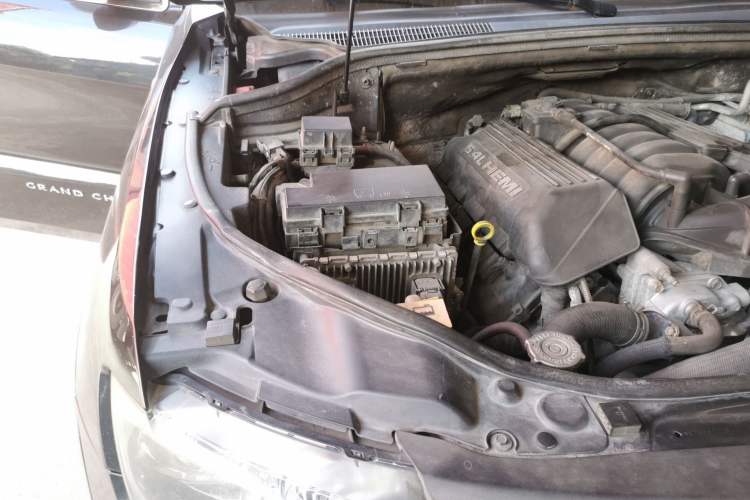 Used Jeep Grand Cherokee SRT 2013 6.4L SRT8
