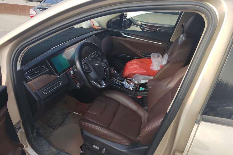 Used TRAUM S70 2018 1.5T Automatic Luxury 7-Seater