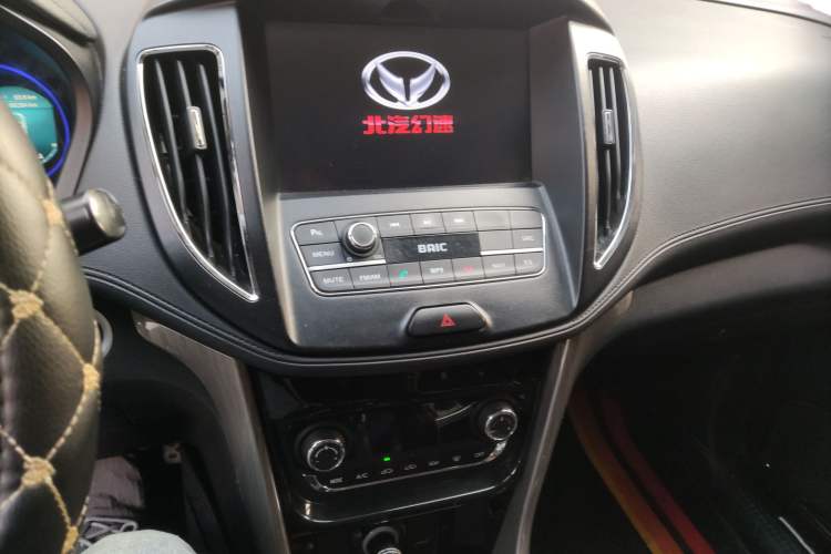 Used HYOSOW S5 2017 1.3T Manual Prestige Edition
