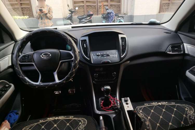 Used HYOSOW S5 2017 1.3T Manual Prestige Edition
