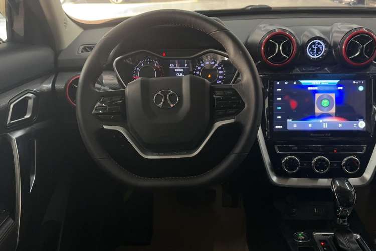 Used BAIC Off-Road BJ20 2016 1.5T CVT Luxury Model
