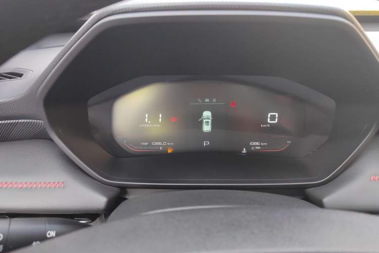 Used Wuling Alvez 2022 1.5T CVT Trendy & Cool Edition