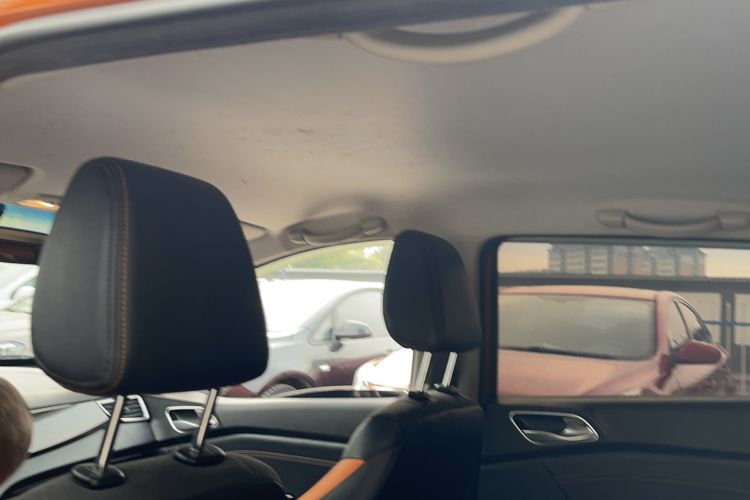 Used Baojun 310 2017 1.5L Automatic Fashion Model
