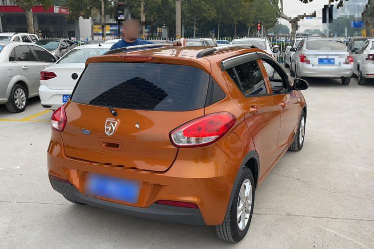 Used Baojun 310 2017 1.5L Automatic Fashion Model
