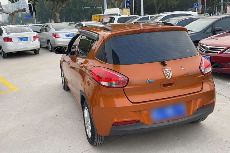 Used Baojun 310 2017 1.5L Automatic Fashion Model
