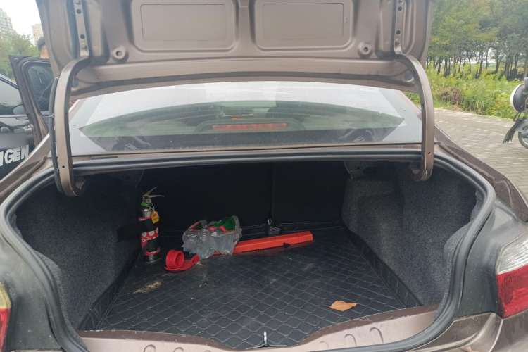 Used Citroen Elysee 2014 1.6L Manual Comfort Model