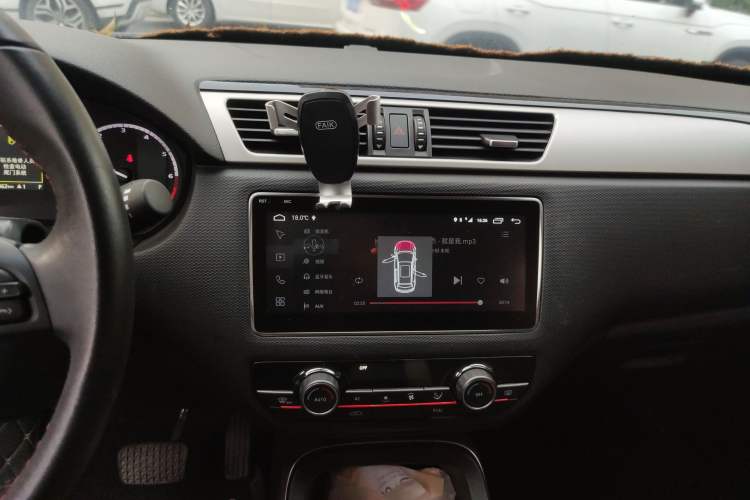 Used Qoros 5 2018 1.6T Automatic Prestige Model
