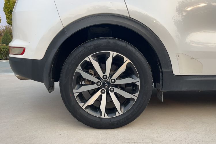 Used Kia KX5 2016 1.6T Automatic Two-Wheel Drive DLX
