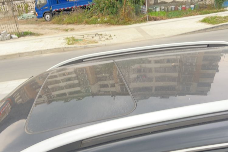 Used Zotye T600 Coupe 2017 1.5T Automatic Luxury Model Roof