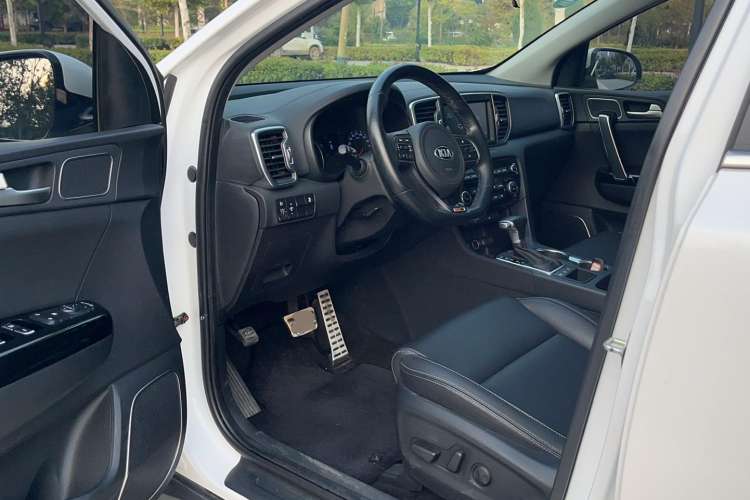 Used Kia KX5 2016 1.6T Automatic Two-Wheel Drive DLX
