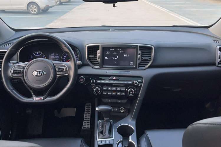 Used Kia KX5 2016 1.6T Automatic Two-Wheel Drive DLX
