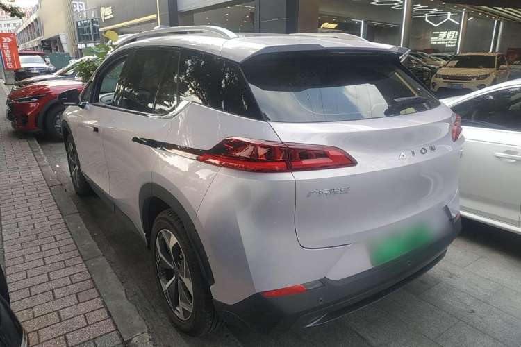 Used AION V 2024 Plus 70 Star Edition Lithium Iron Phosphate
