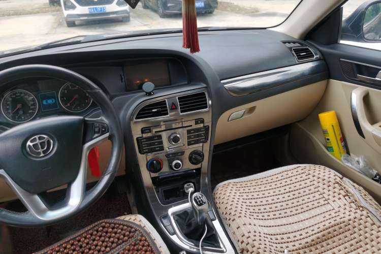 Used Brilliance V5 2012 1.6L Manual Comfort Model