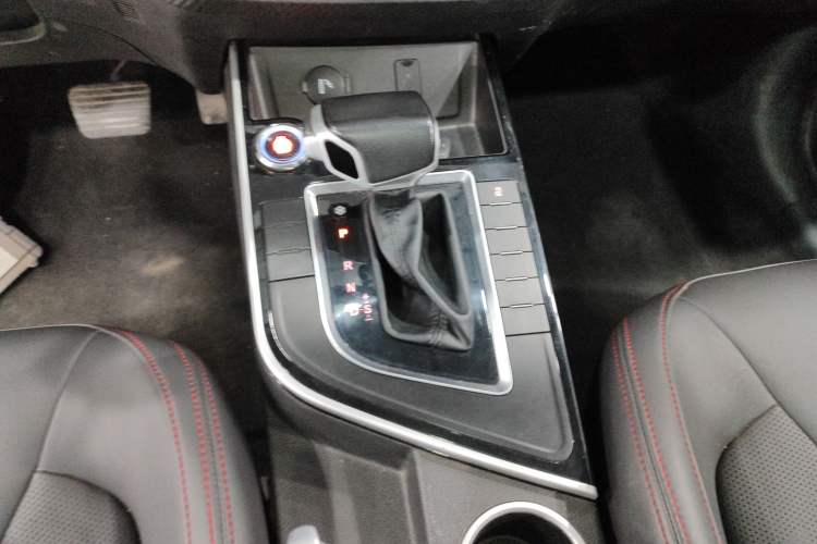 Used FORTHING Joyear X6 2017 Jingxiang Series 1.5T CVT Luxury Model
