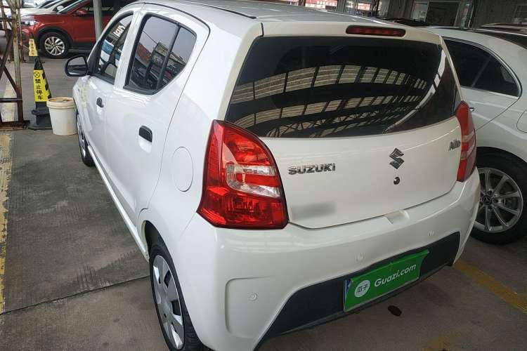 Used Suzuki Alto 2013 Revised Version 1.0L Manual Comfort Edition
