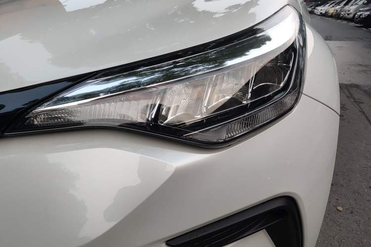 Used Toyota IZOA 2021 2.0L Yidong Edition
