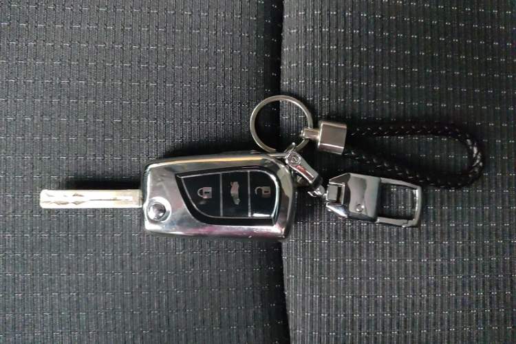 Used Toyota IZOA 2021 2.0L Yidong Edition
