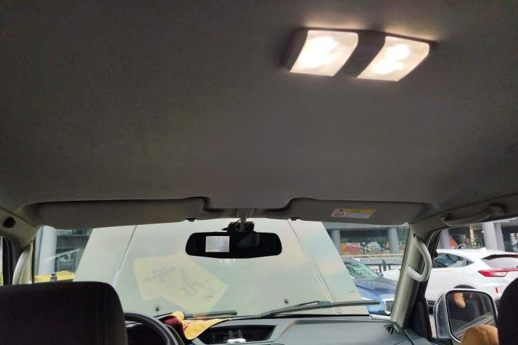 Used Leopaard Q6 2015 2.4L Manual 4x4 Excellence Edition
