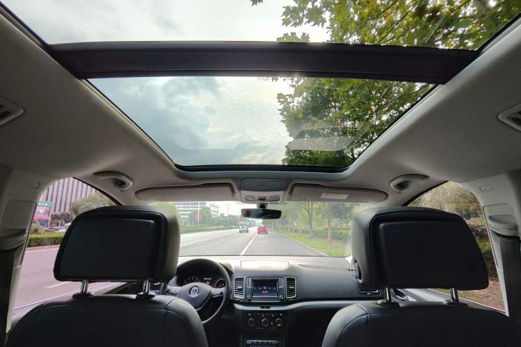 Used Volkswagen Sharan 2018 380TSI Comfort Edition 7-Seater