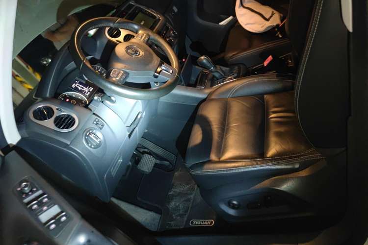 Used Volkswagen Tiguan 2014 1.8TSI Automatic 2WD 30th Anniversary Edition Left Front Seat