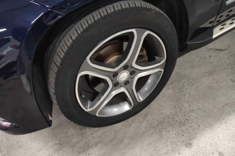 Used Mercedes-Benz GLK-Class 2015 GLK 300 4MATIC Fashion Edition Ultimate Version
