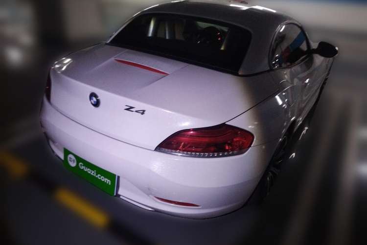 Used BMW Z4 2009 sDrive23i Leading Model