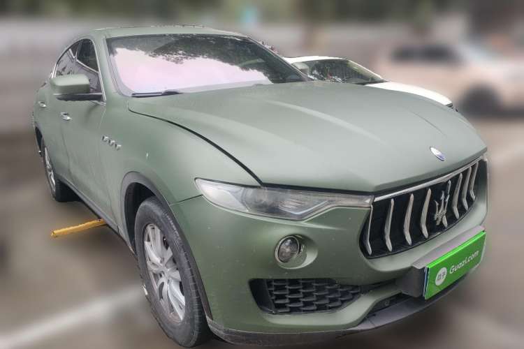 Used Maserati Levante 2018 3.0T Classic Edition Front Right 45 Deg
