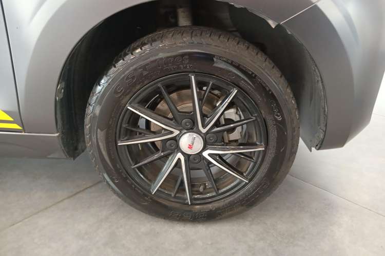 Used Roewe Clever 2021 302km All-Round Version
