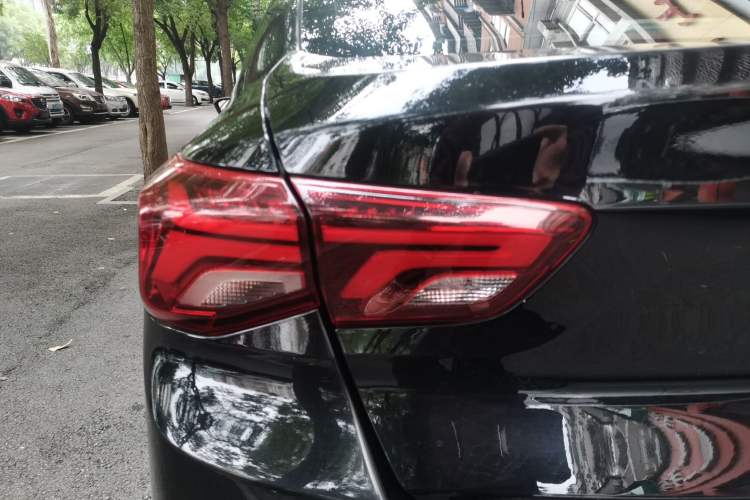 Used Chevrolet Cavalier 2020 Redline 325T Automatic Xinshang Edition China VI Standard