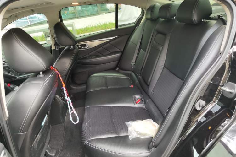 Used Infiniti Q50 2014 3.7L Luxury Sport Edition