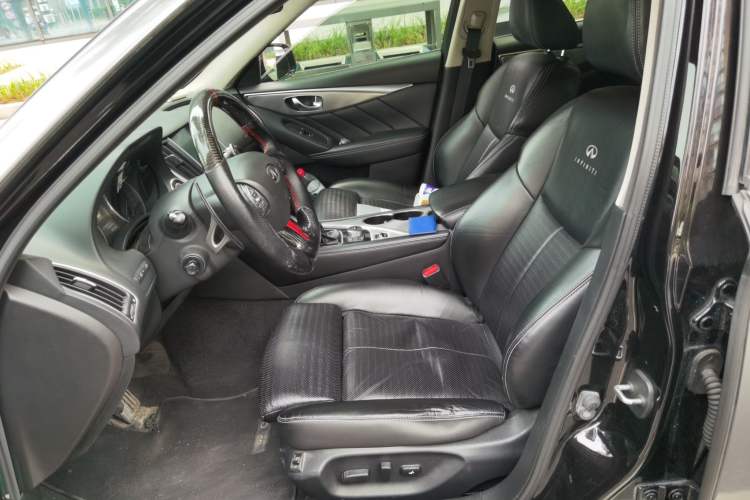 Used Infiniti Q50 2014 3.7L Luxury Sport Edition