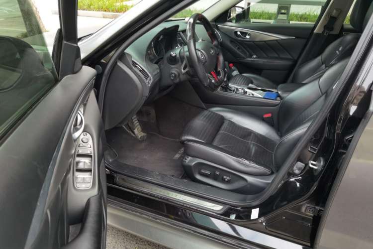 Used Infiniti Q50 2014 3.7L Luxury Sport Edition