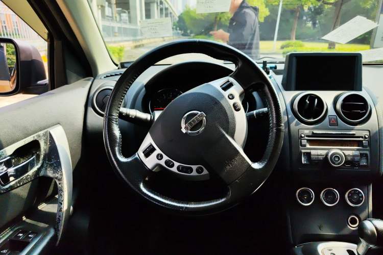 Used Nissan Qashqai 2012 2.0 XV LE CVT 2WD
