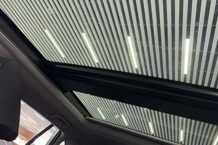 Used Toyota RAV4 2023 2.0L CVT Two-Wheel Drive 20th Anniversary Platinum Edition