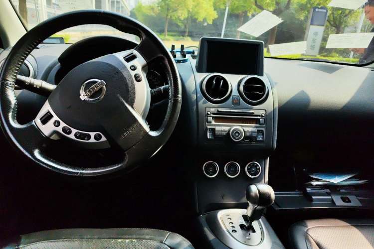 Used Nissan Qashqai 2012 2.0 XV LE CVT 2WD
