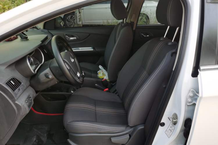 Used Dongfeng Aeolus AX3 2016 1.5L Manual Shangkue Model
