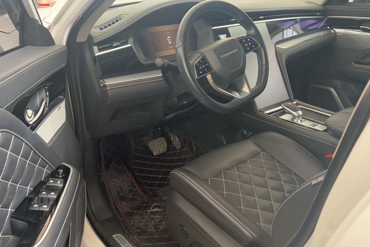 Used Venucia Star 2020 260T Automatic 48V Mild Hybrid Turbocharged Starry Edition
